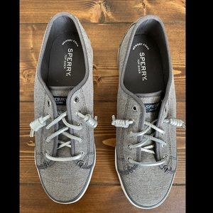 Brand NEW Sperry women’s Seacoast Silver Metallic Canvas size 9